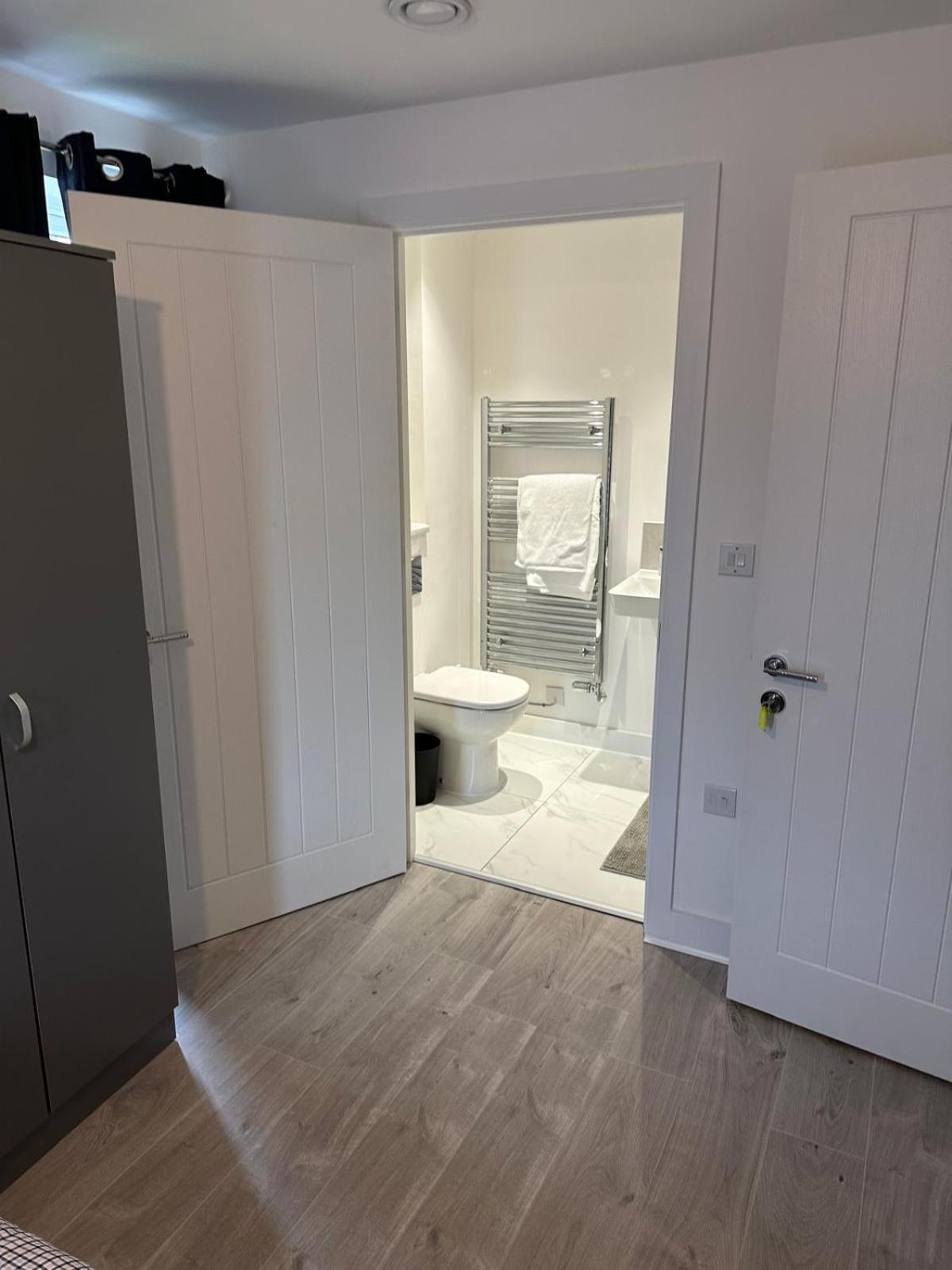 Lush King Ensuite In A Shared Home Manchester Luaran gambar