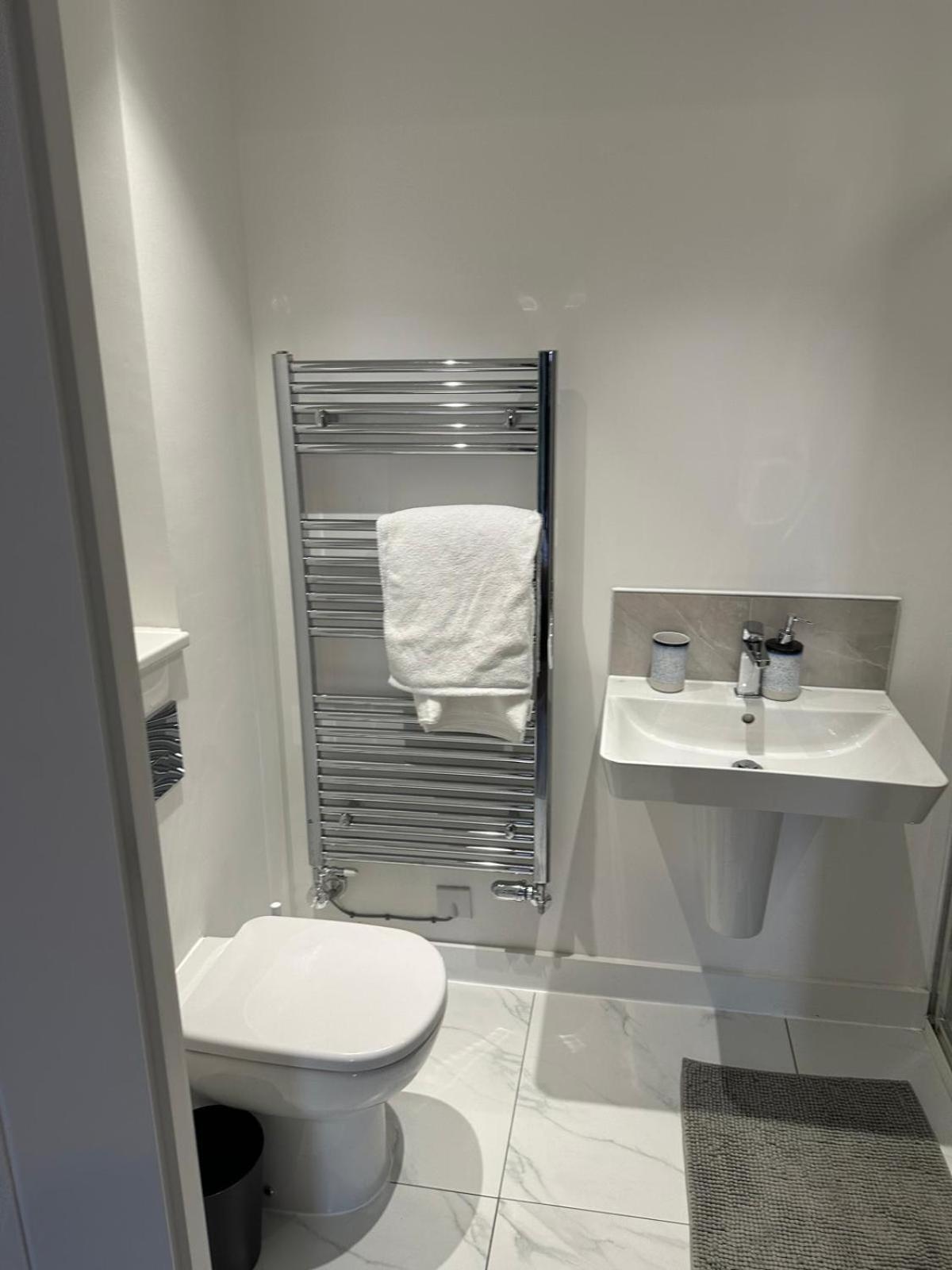 Lush King Ensuite In A Shared Home Manchester Luaran gambar